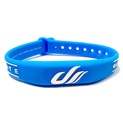 Gelang RFID FM11RF08 Tag Gelang Silikon RFID yang Dapat Disesuaikan