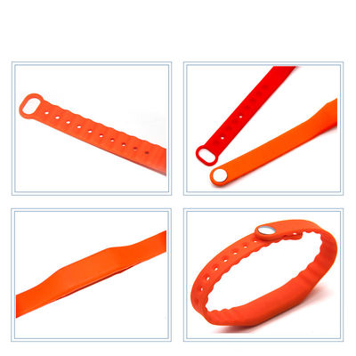 Gelang RFID FM11RF08 Tag Gelang Silikon RFID yang Dapat Disesuaikan