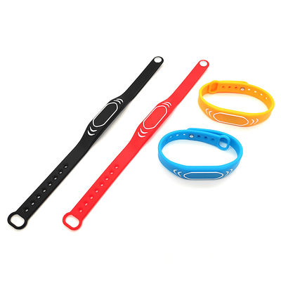 Sesuaikan Gelang Silikon NFC Untuk Kampus / Taman Hiburan