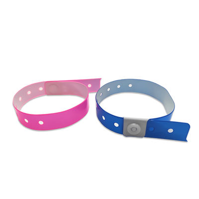 Sesuaikan Gelang RFID PVC RFID Tag Gelang Dengan Banyak Warna